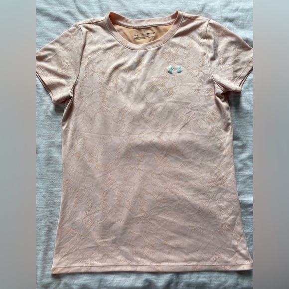 Under Armour T-Shirts (x2) - Picture 2 of 5